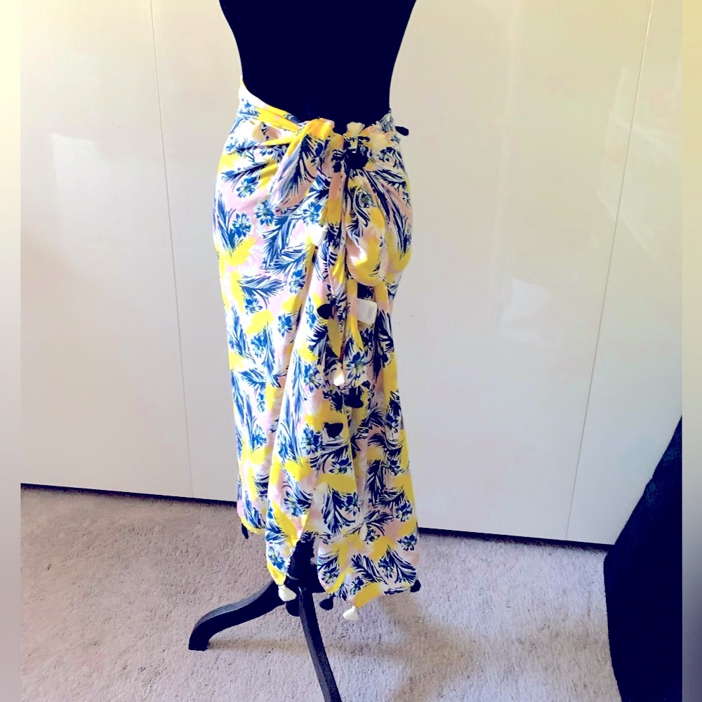 J By J  Crew Tropical Blush Blue  and Navy Swim Sarong with tassel